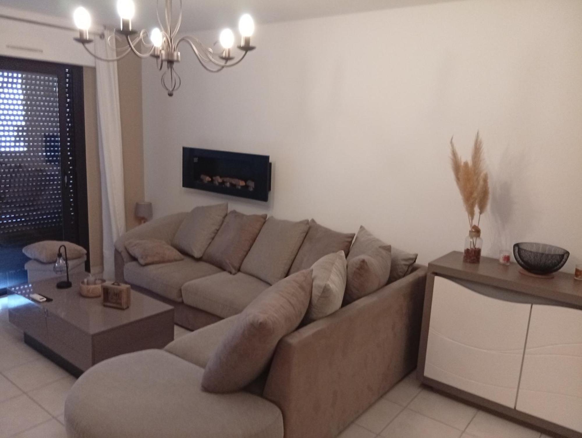 Appartement T2 *
